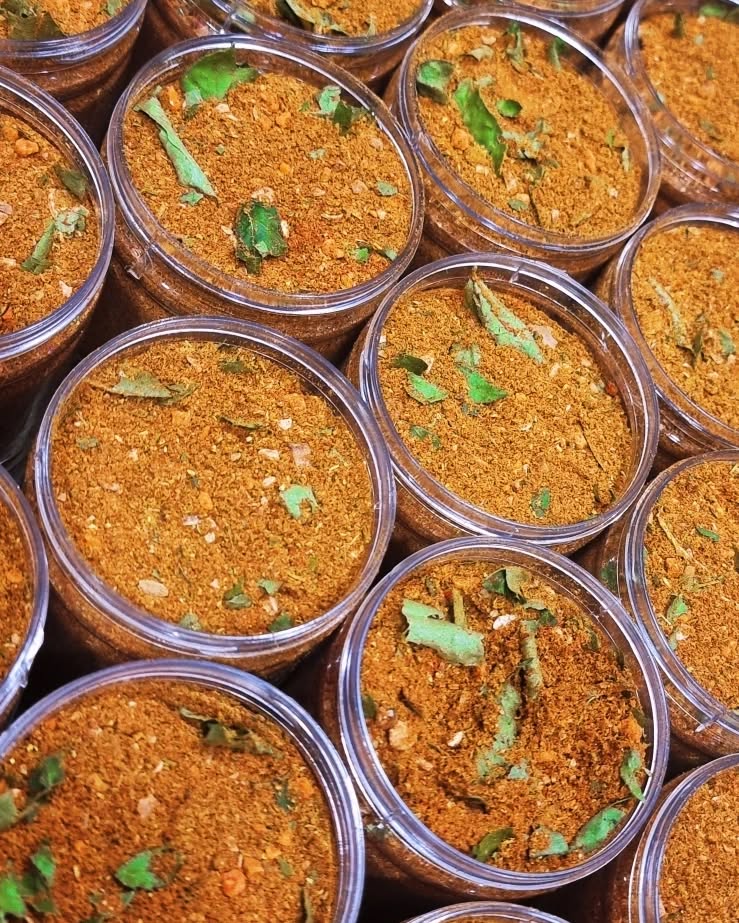 Bay Leaves Shefs