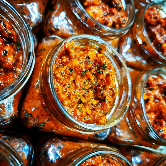 Sweet pepper garlic paste Shefs