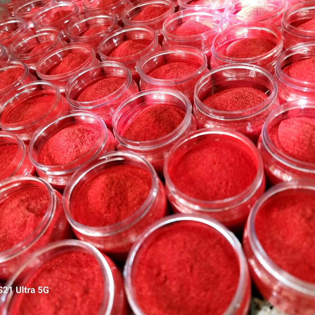 Red food color Shefs