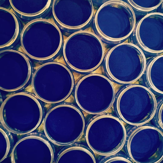 Blue food color Shefs