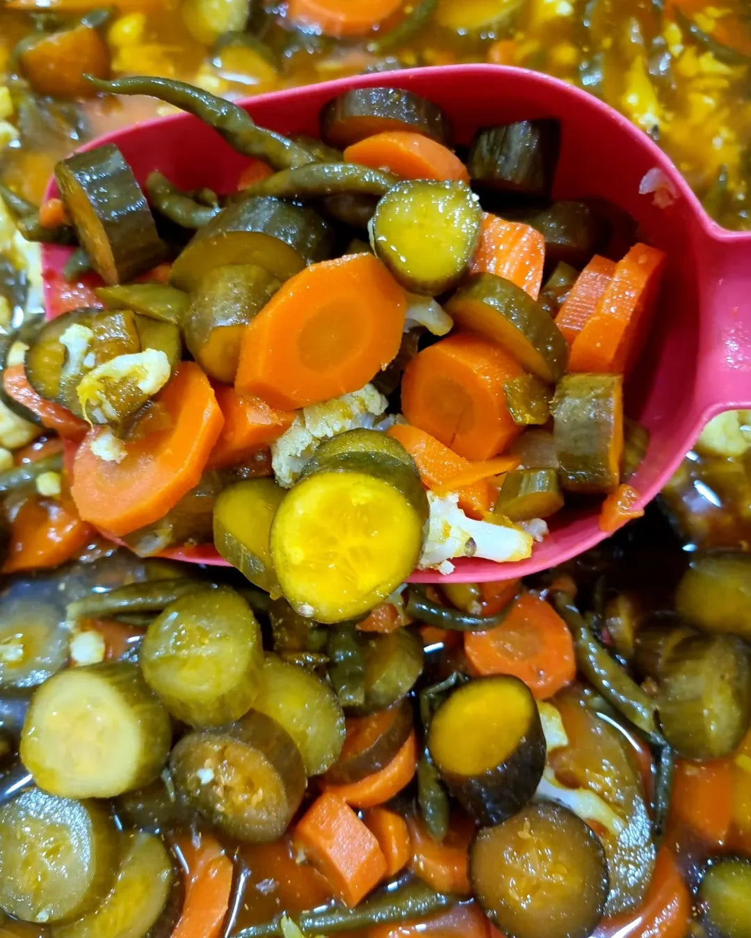 Bahraini pickles Shefs