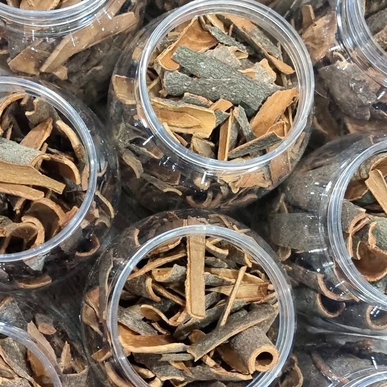 Cinnamon sticks Shefs