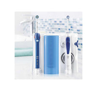 Oral-B Oxyjet Cleaning System + PRO 2000 Rechargeable Toothbrush