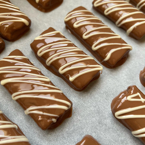 Crunchy nuts biscuits Mention