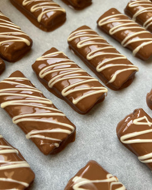 Crunchy nuts biscuits Mention