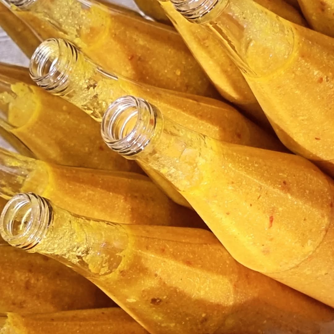 Yellow lemon sauce Shefs