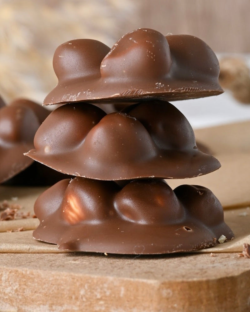 Hazelnut chocolate truffle Mention