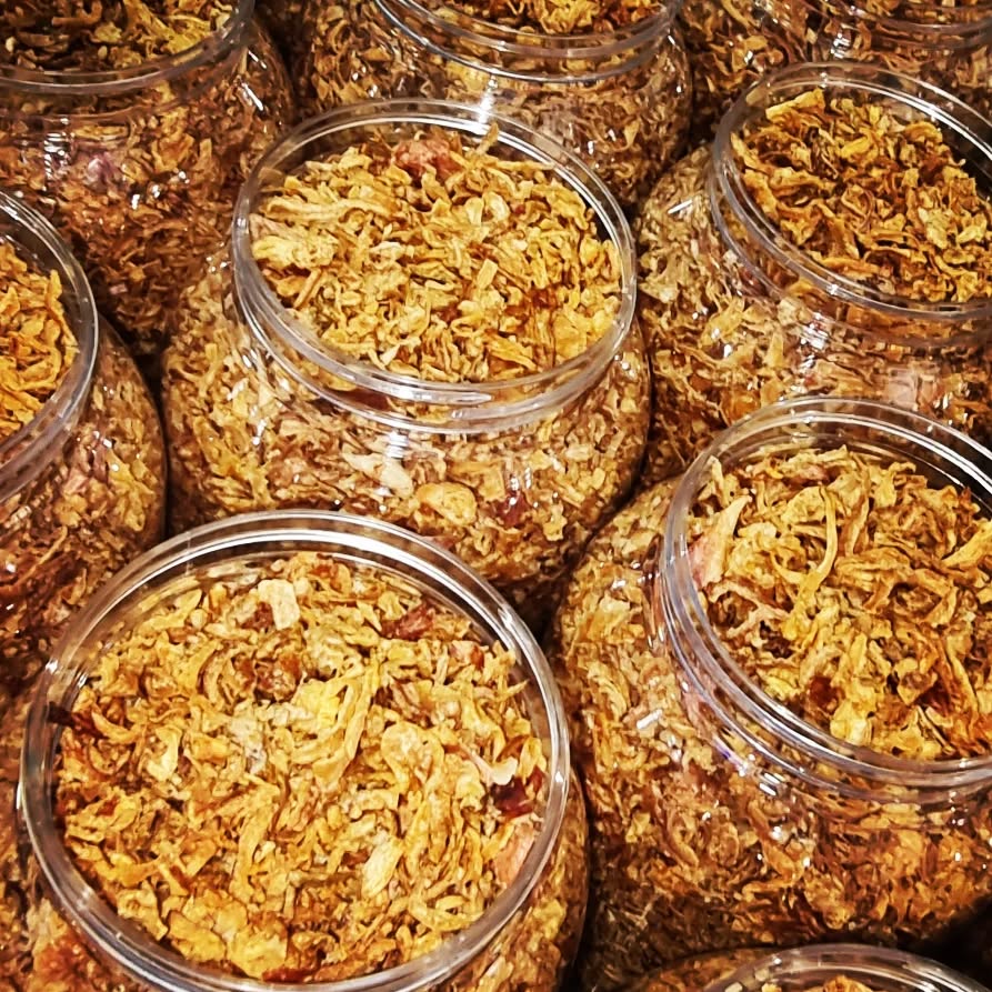 Fried dried onion slices Shefs