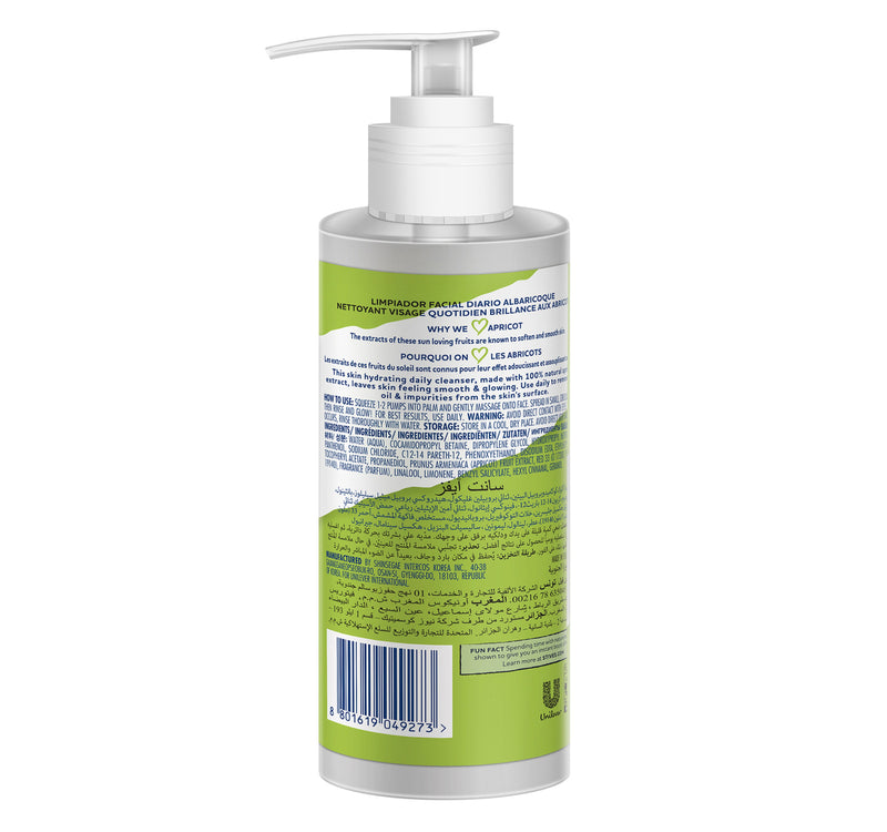 St. Ives Glowing Face Wash with Apricot Extracts 200 ml