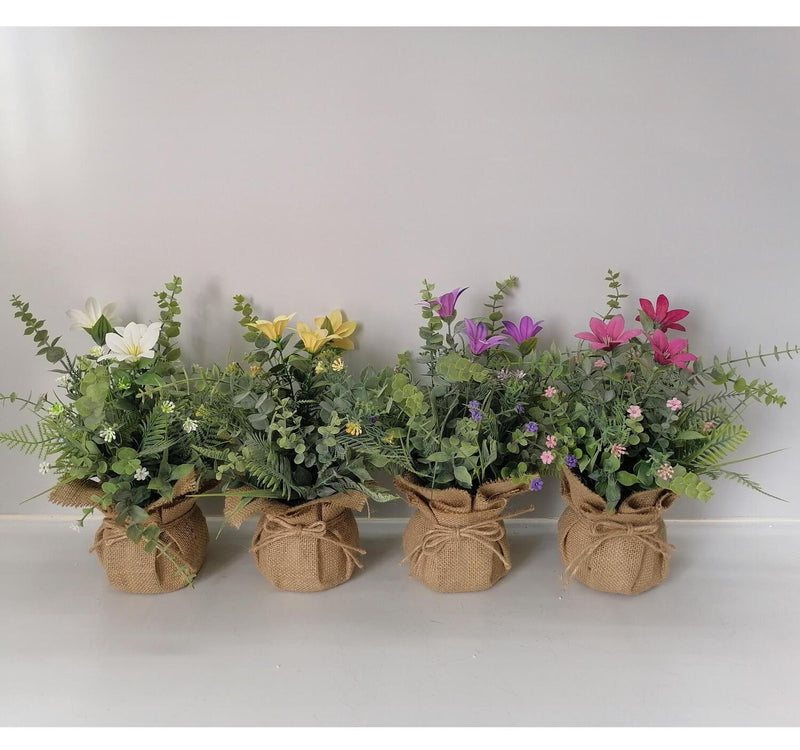 Maple Leaf Lilly Jute Artificial Bonsai Potted Flower Lavender Per Pc