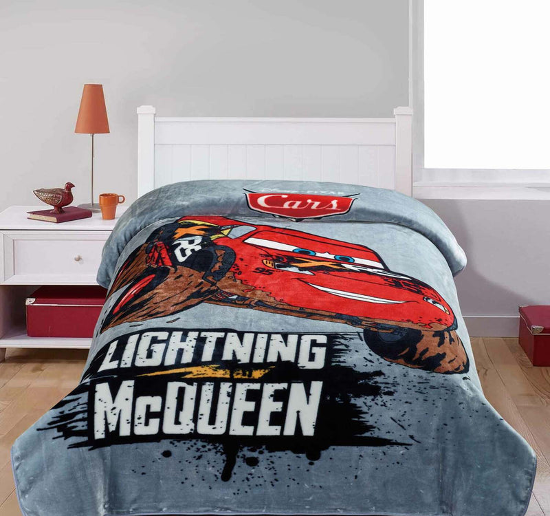 Cars 2 Raschel Blanket Size: 160x220cm