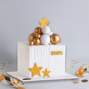 New Year Cake Lily's Cupcake