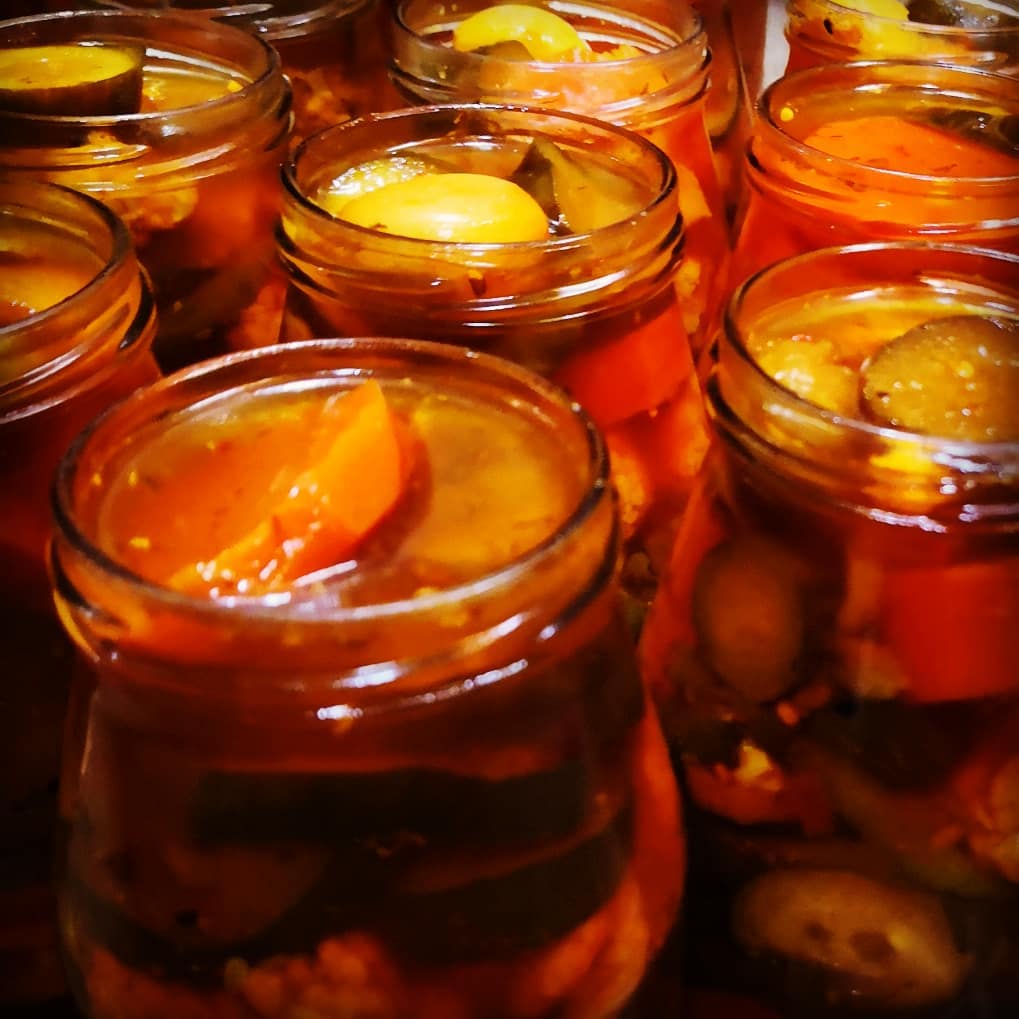 Bahraini pickles Shefs