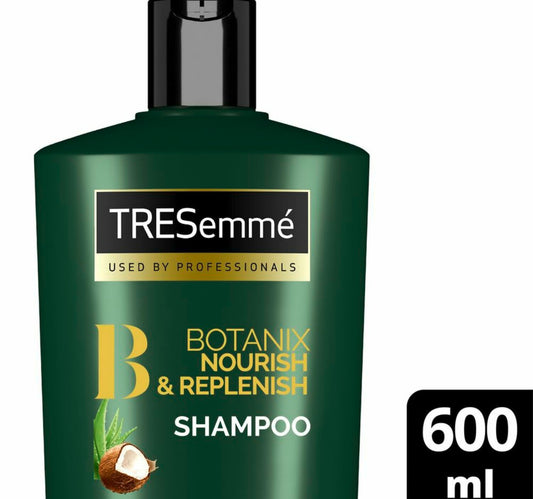 TRESemme Botanix Natural Nourish & Replenish Shampoo with Coconut Milk & Aloe Vera for Dry Hair 600 ml