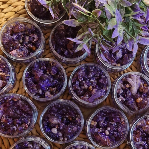 Al-Hojari frankincense scented with orchid and spring flowers Shefs